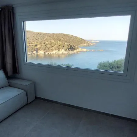 Nyaraló Fronte Mare *